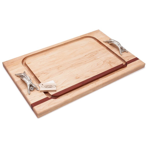 This picture shows our Steak Board With Antler Handles and features our signature single stripe pattern along with our recessed ¾” juice groove for catching drippings while carving. It is available in 2 sizes and 2 patterns.