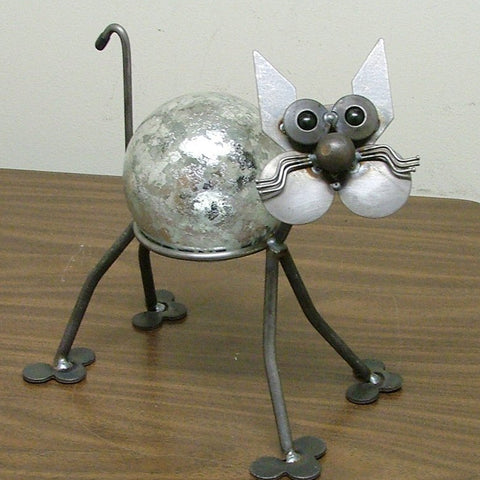 Cat Decor - inthegardenandmore.com