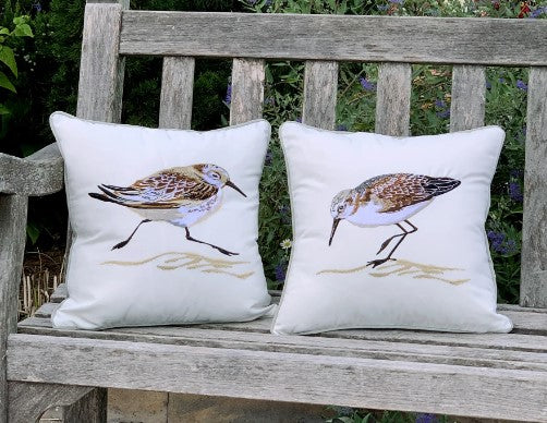 Our 16´square Sandpiper Embroidered Indoor Outdoor Pillows come as a set of two, one right and one left and they are amazing. They have been exquisitely embroidered in brown, black and grey tones with amazing highlights and detailing, and just waiting to be showcased at a new home. Whether you use them separately or together. The 100% Polypropylene, Olefin performance fabric used to create our pillows is sun fade-resistant and outdoor tough.