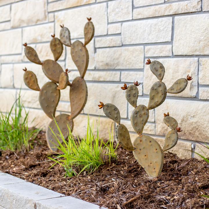 Prickly Pear Cactus Metal Yard Art Sculpture – Small  and Medium together as a set